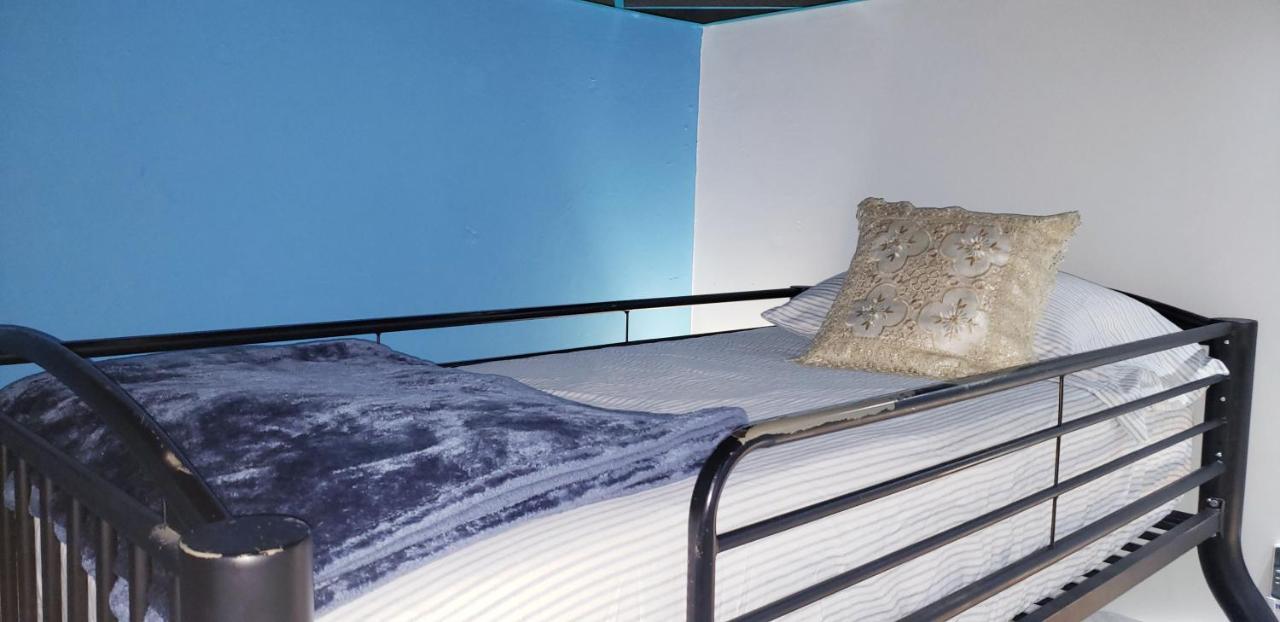M/H House Cozy And Beautiful House Near The Airport And The Beach كارولينا المظهر الخارجي الصورة
